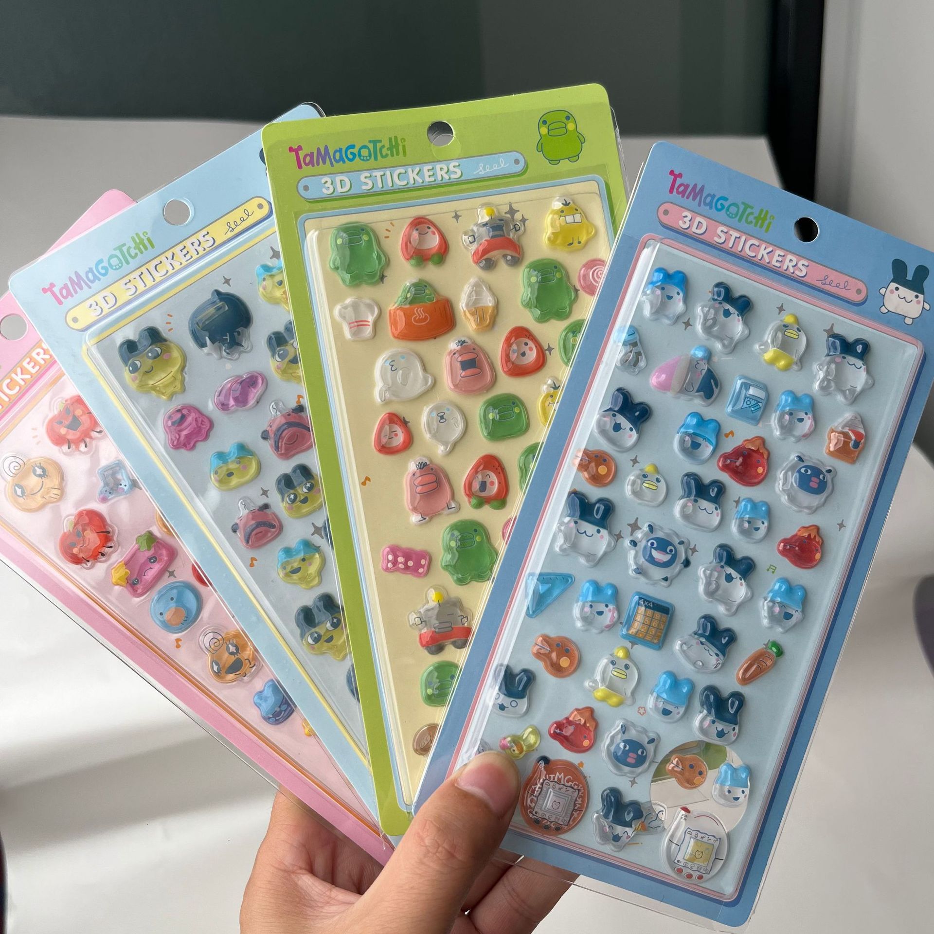 Cute Tamagotchi 3D Puffy Stick - Tablet Cute Accessories 评论和价格