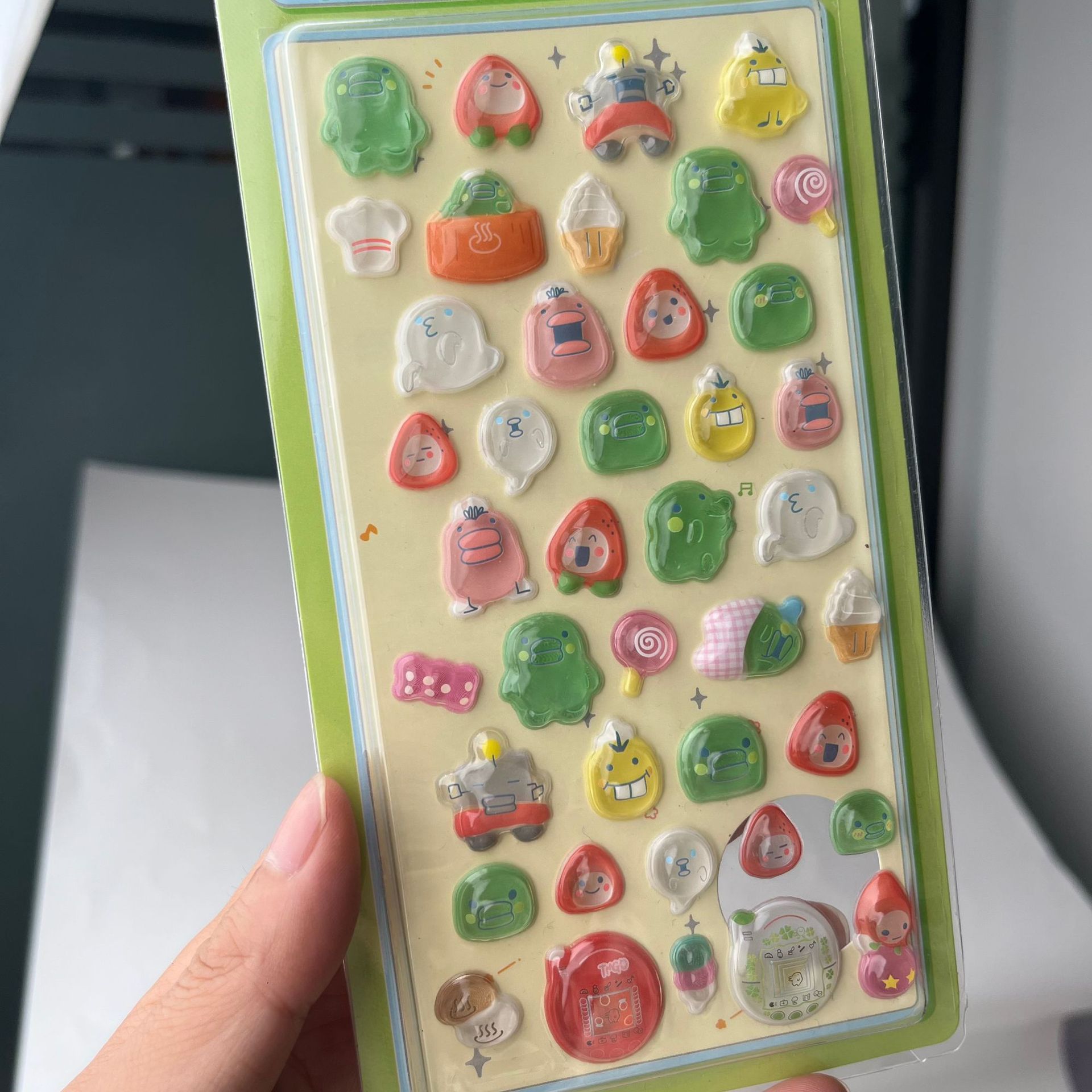 Cute Tamagotchi 3D Puffy Stick - Tablet Cute Accessories 评论和价格
